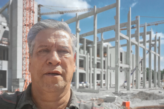 Ricardo Chimirri Candia mostra como a aplicação das normas regulamentadoras pode elevar a segurança e eficiência na engenharia civil.