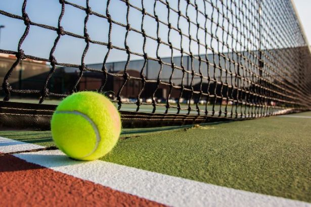 Teciomar Ábila revela estratégias mentais para superar o cansaço e virar o jogo no último set.