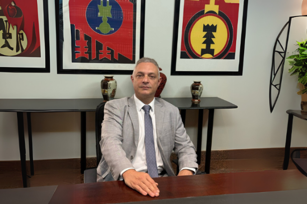 Leonardo Manzan avalia os impactos tributários da descentralização dos sistemas de armazenamento de energia no ambiente pós-IBS/CBS.