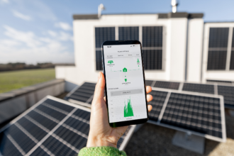 Odair Jose Mannrich apresenta soluções sustentáveis para produção de energia em casa.