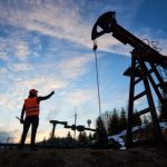 Petrobras e a alta do petróleo: como a estatal tenta proteger o mercado brasileiro em meio às tensões no Irã